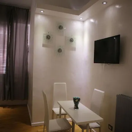 Apartament Vatican Catone